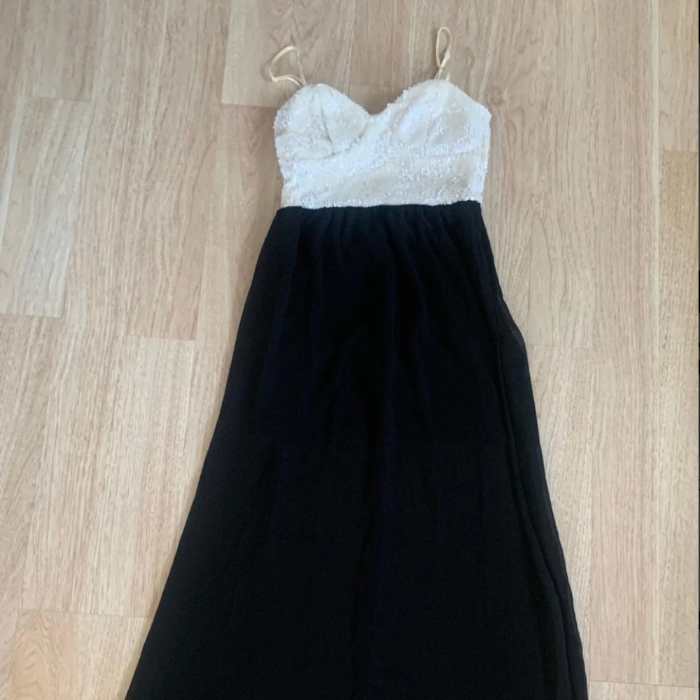 Windsor Black Maxi Dress w/Sequin White Top Size 7